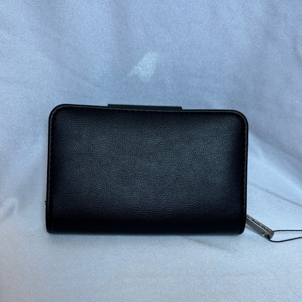 French Connection Elegant Black Clutch - Picture 3 of 12